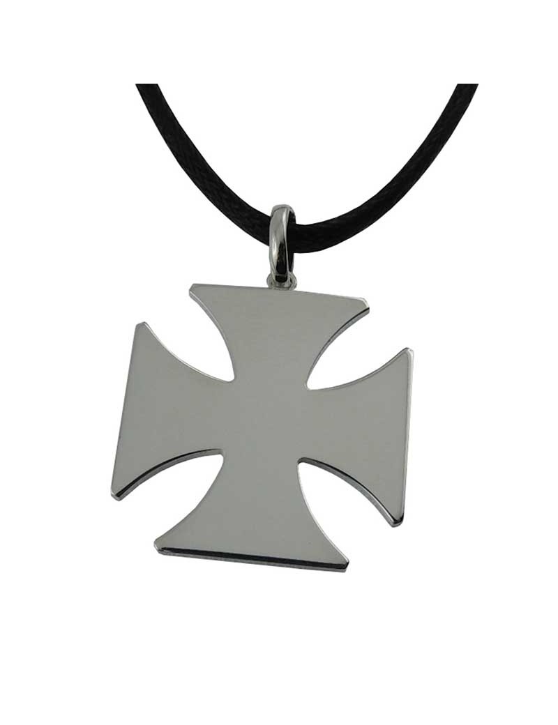 Pendente Croce di Malta Larga in Argento 925