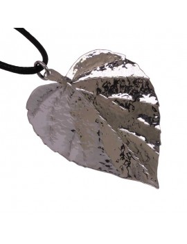 Sterling Silver Heart-Shaped Leaf Pendant